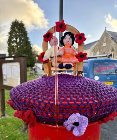 Postbox topper